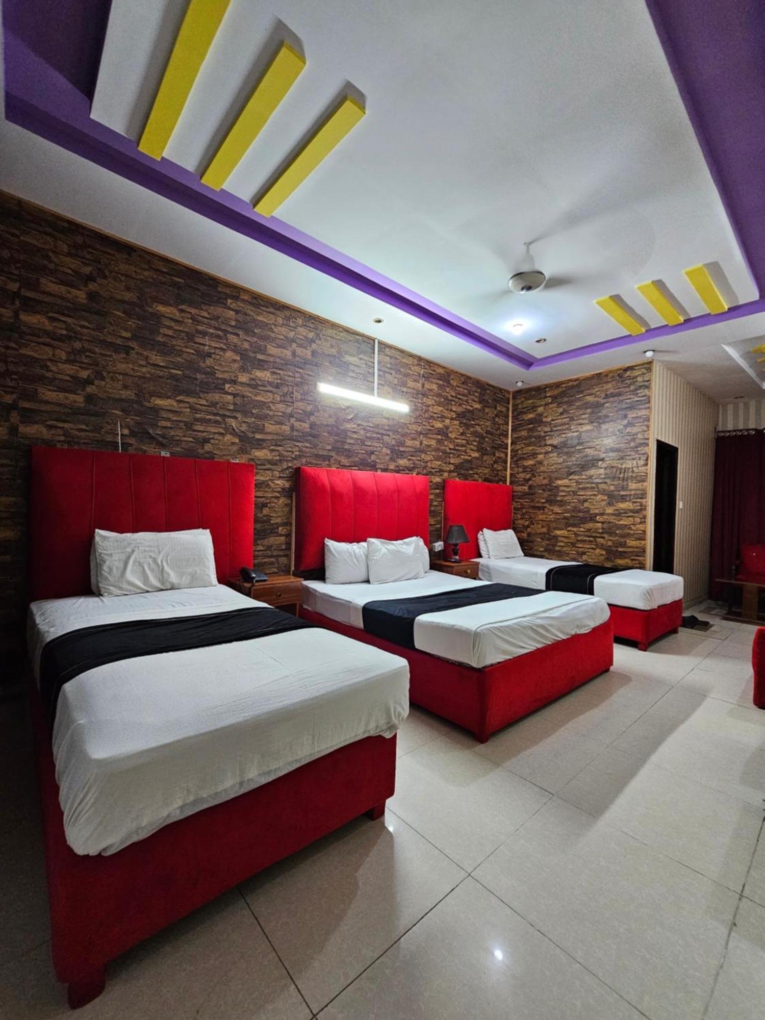 Hotel Tulip Inn, Gulberg Lahore Værelse billede