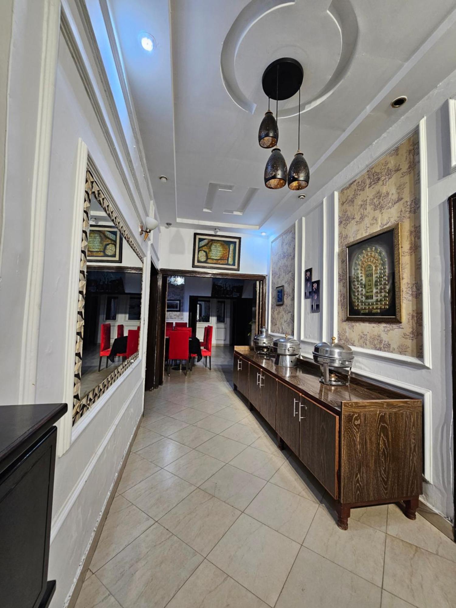 Hotel Tulip Inn, Gulberg Lahore Eksteriør billede