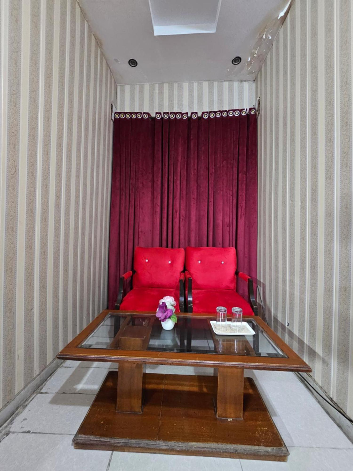 Hotel Tulip Inn, Gulberg Lahore Eksteriør billede