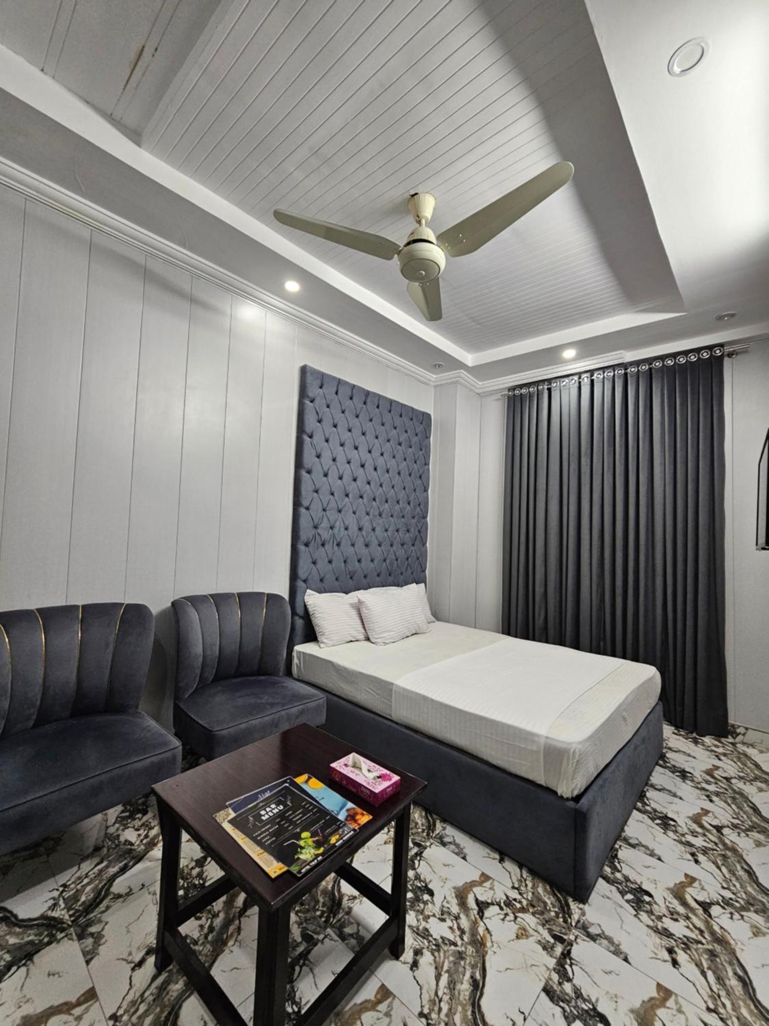 Hotel Tulip Inn, Gulberg Lahore Eksteriør billede