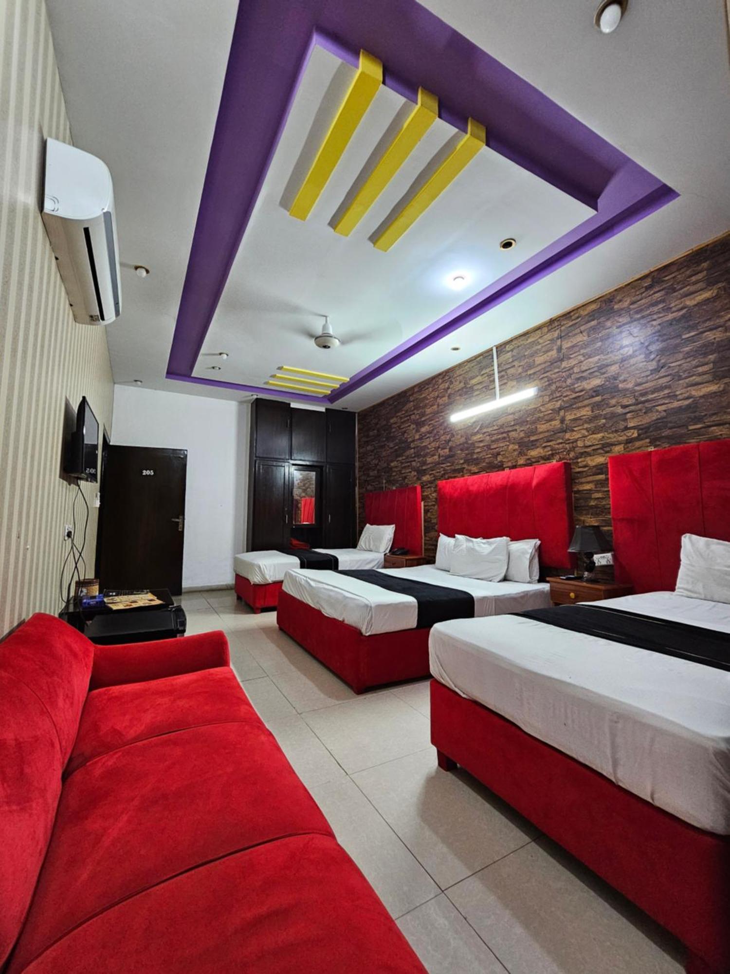 Hotel Tulip Inn, Gulberg Lahore Værelse billede