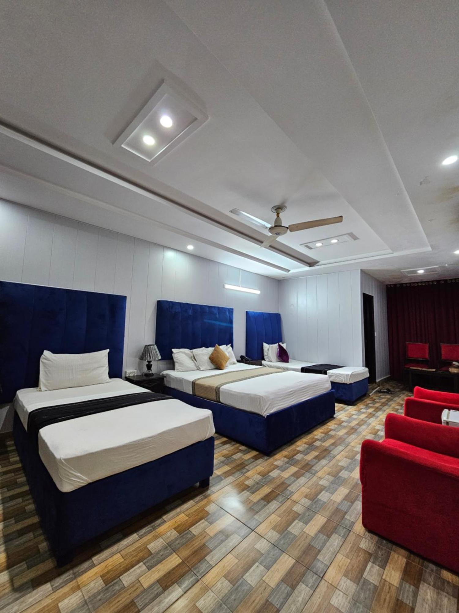 Hotel Tulip Inn, Gulberg Lahore Eksteriør billede